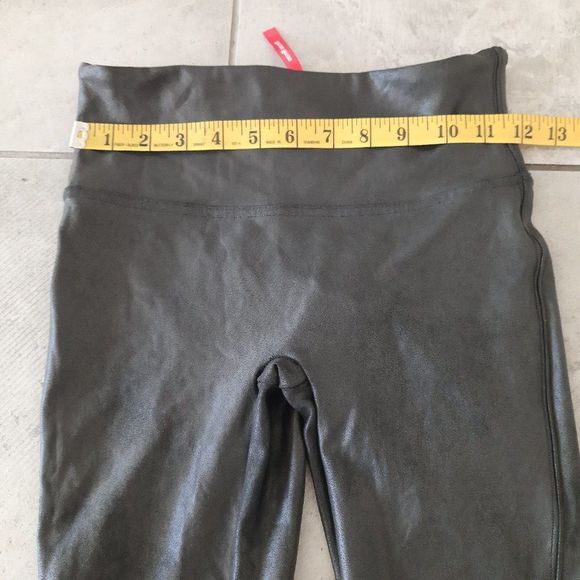 SPANX Faux Leather Leggings size s /sh/p - Picture 5 of 8